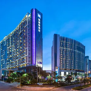 Wyndham Bay Sanya